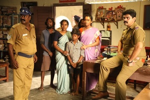 ‘தி கிராண்ட் மாஸ்டர்’… முதல் பார்வை வெளியீடு!